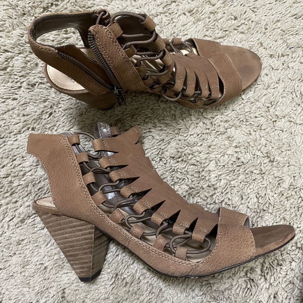 Vince Camuto Heels